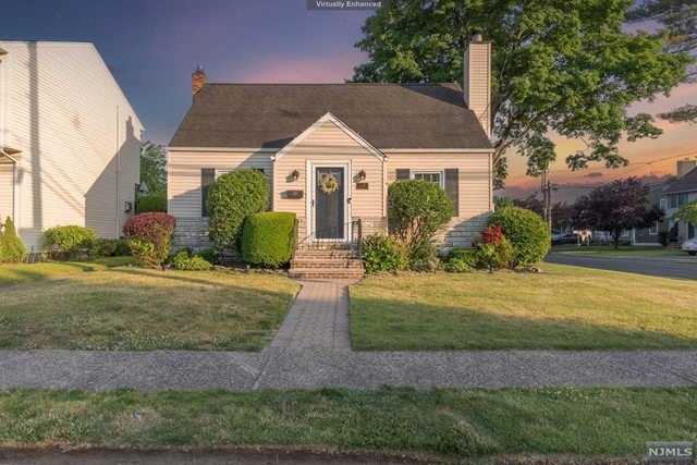 2-02 Berdan Ave unit 1X, Fair Lawn, NJ 07410 - photo 1