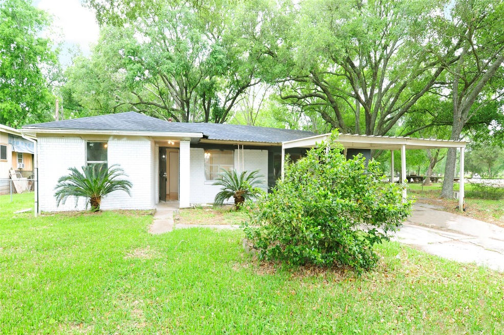 3535 County Road 531, Alvin, TX 77511 - photo 1