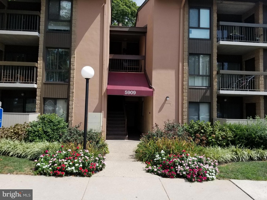 5909 Tamar Dr unit UT10, Columbia, MD 21045 - photo 1