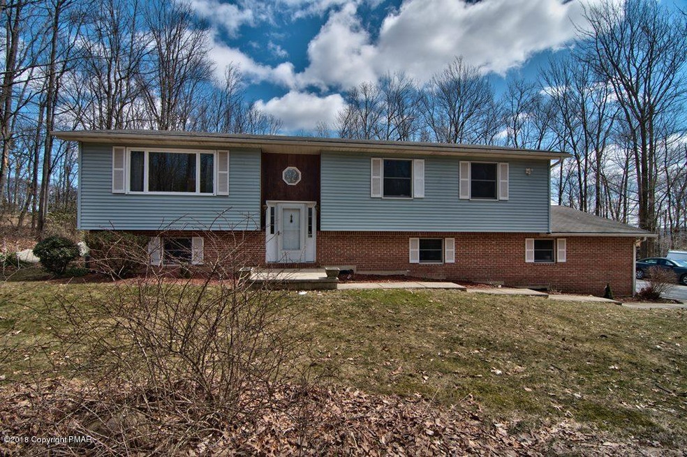 208 Blackthorn Dr, Saylorsburg, PA 18353 - photo 1