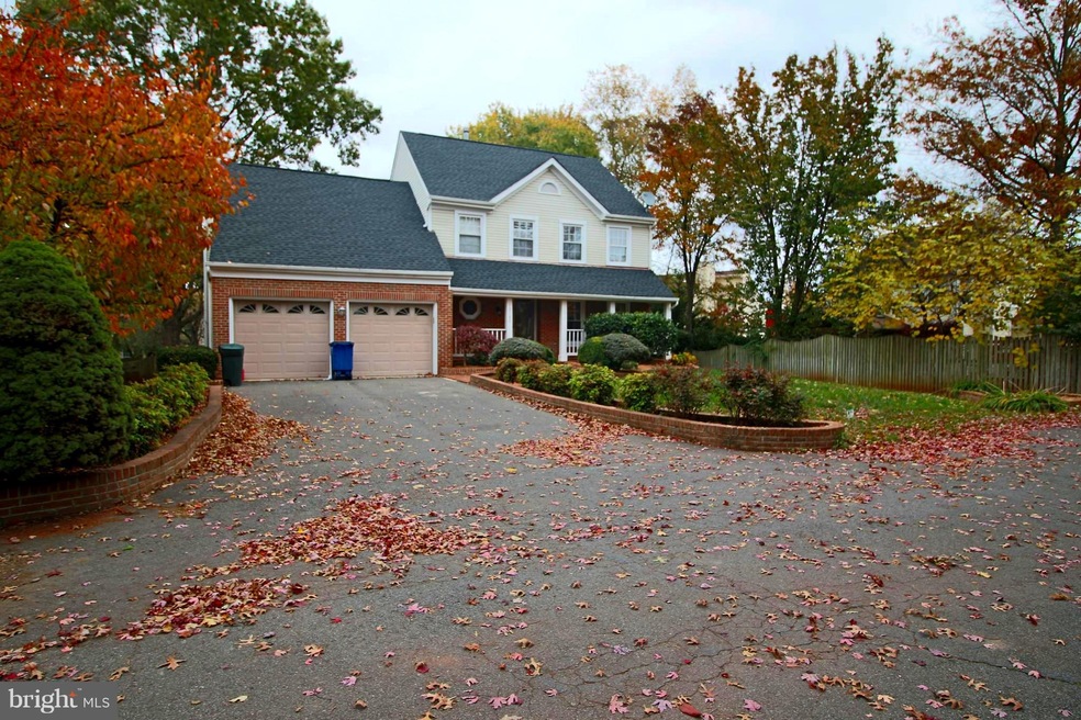 13182 Ladybank Ln, Herndon, VA 20171 - photo 1