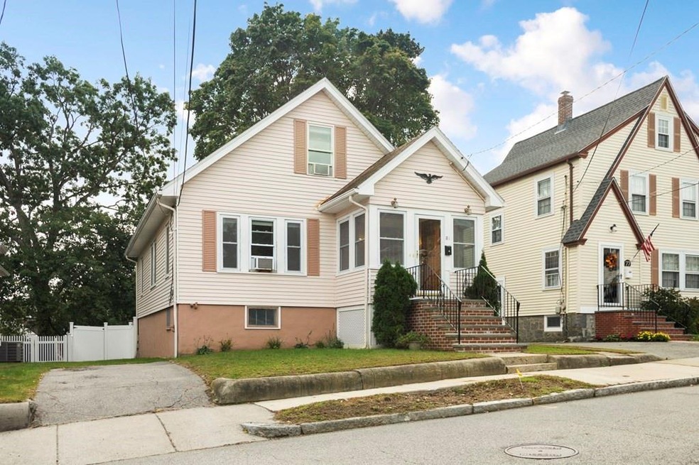 81 Lasell St, West Roxbury, MA 02132 - photo 1