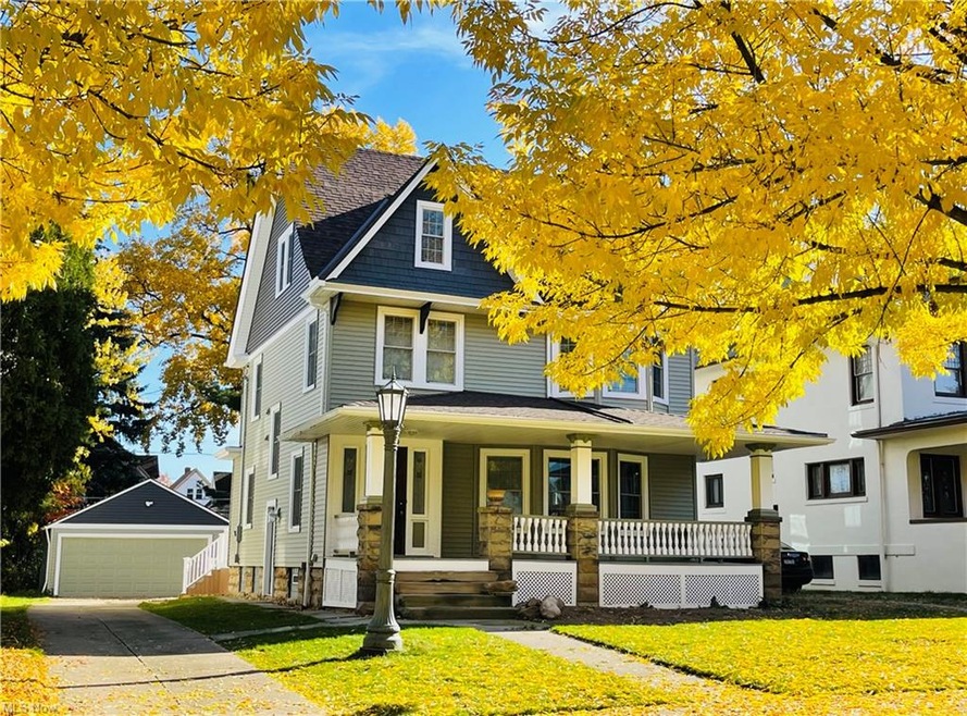 Newer roof, new siding and windows