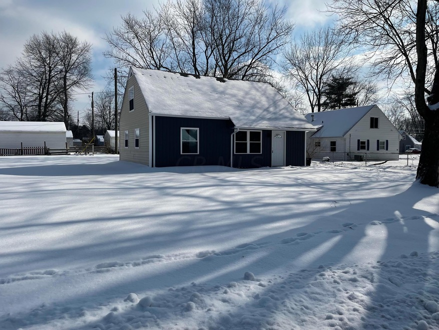 822 Exeter Rd, Columbus, OH 43213 - photo 1