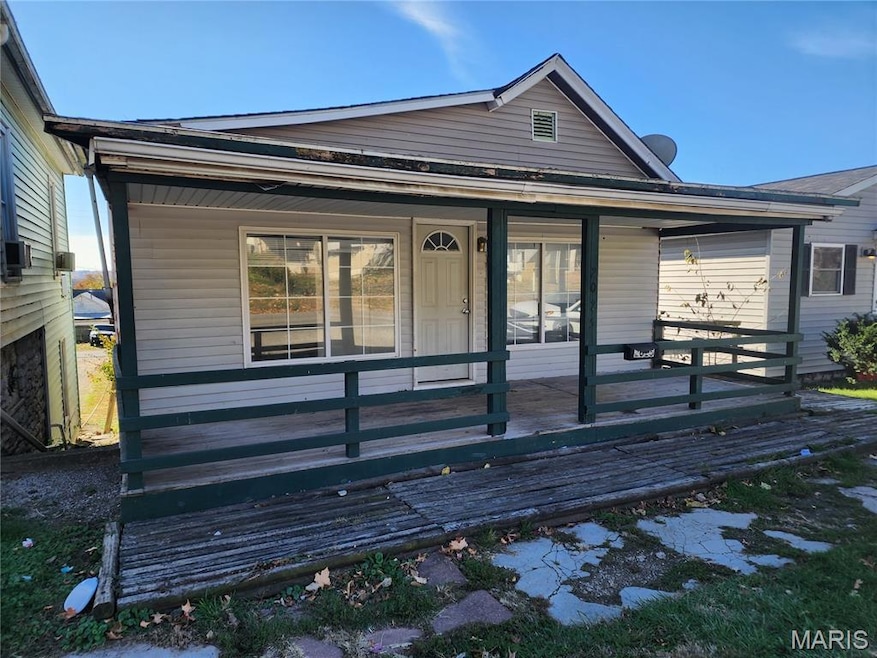 2025 Broadway, Hannibal, MO 63401 - photo 1