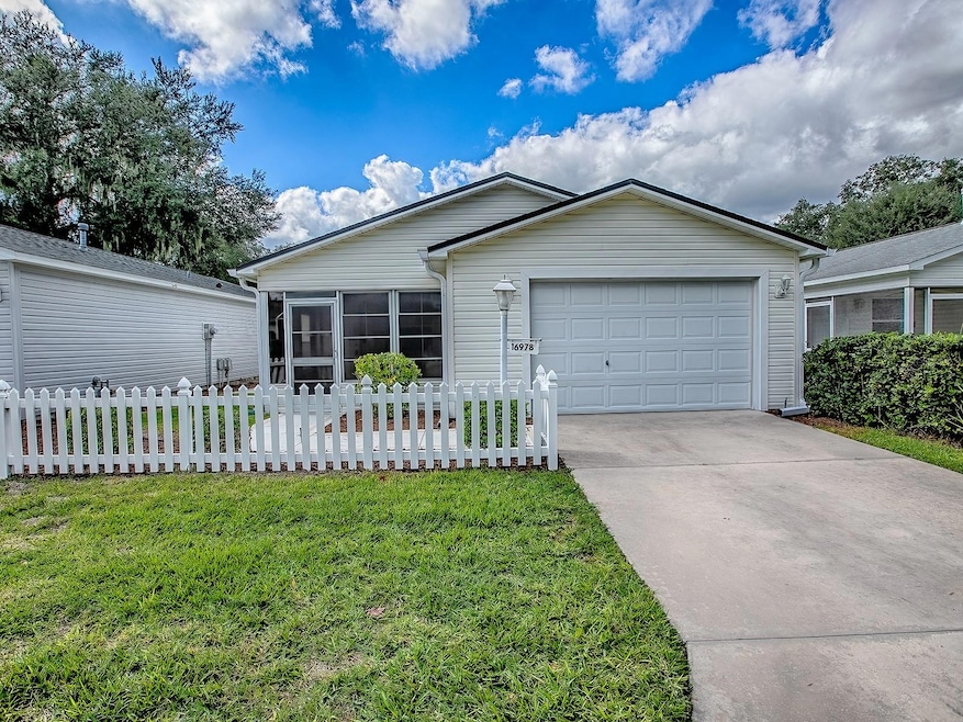 Pending $229,000 • Co-Listing Agent