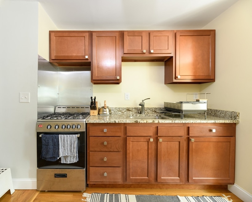 For Rent $2,500/month • Co-Listing Agent