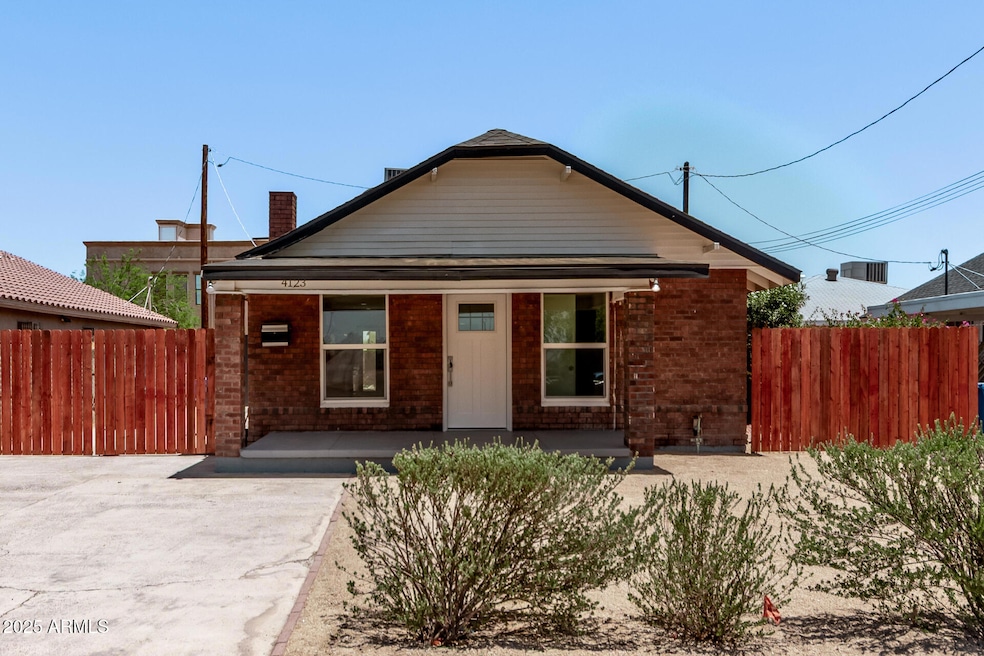 01 Longview