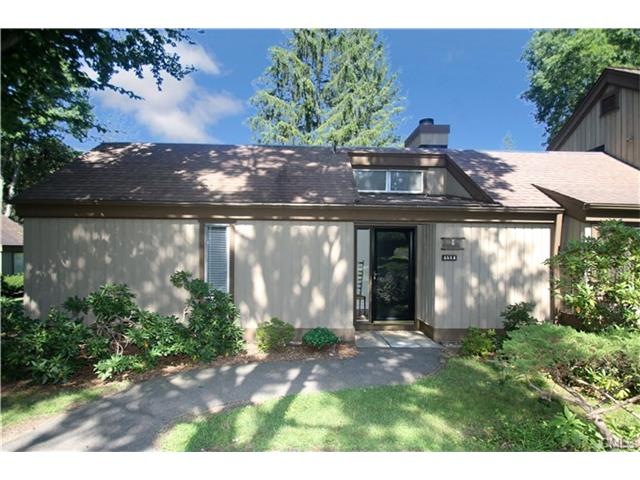 444A Heritage Village unit A, Southbury, CT 06488 - photo 1