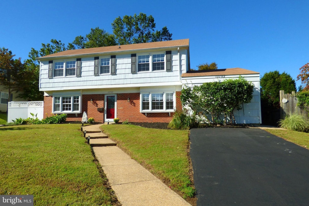 12702 Kernwood Ln, Bowie, MD 20715 - photo 1