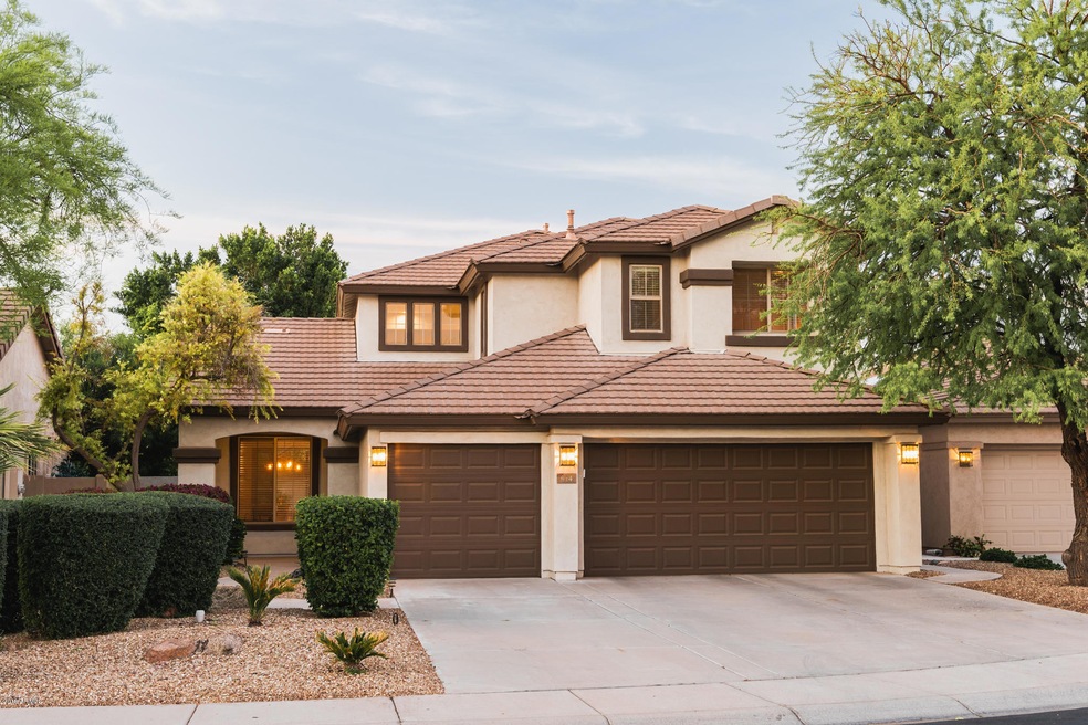 814 E Krista Way, Tempe, AZ 85284 - photo 1