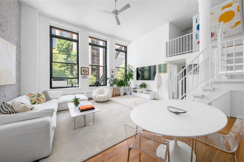 Mercer Square Owners Corp unit C-214, New York, NY 10012 - photo 1