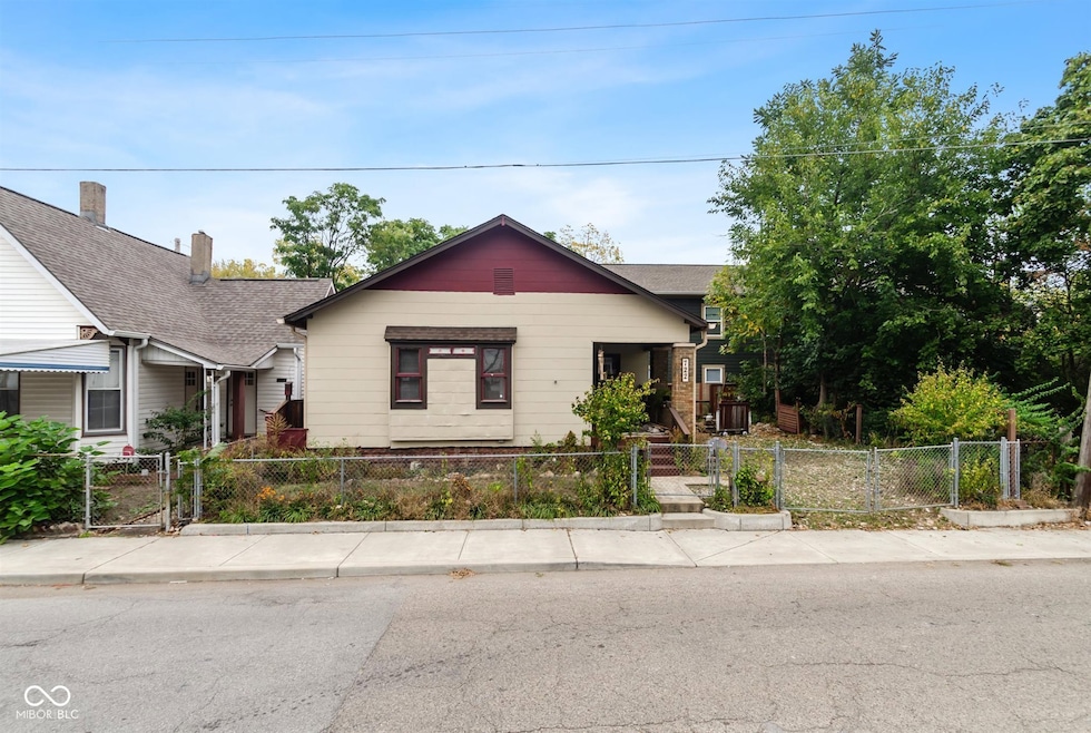 Sold $90,000 • Co-Listing Agent