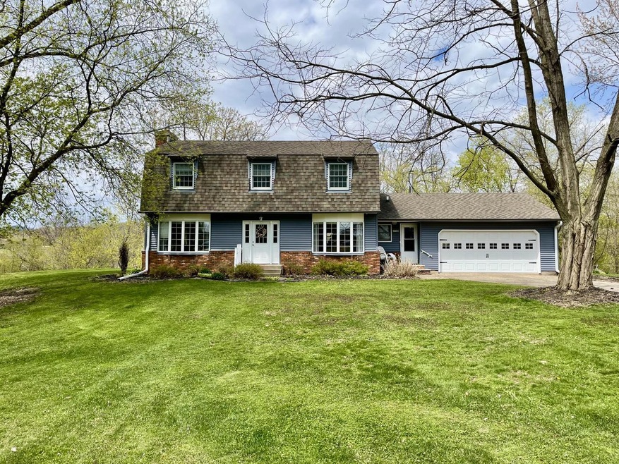 17785 Crestwood Ct, Galesville, WI 54630 - photo 1