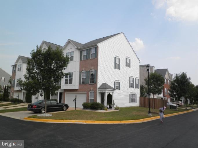 1336 Ring Bill Loop, Upper Marlboro, MD 20774 - photo 1