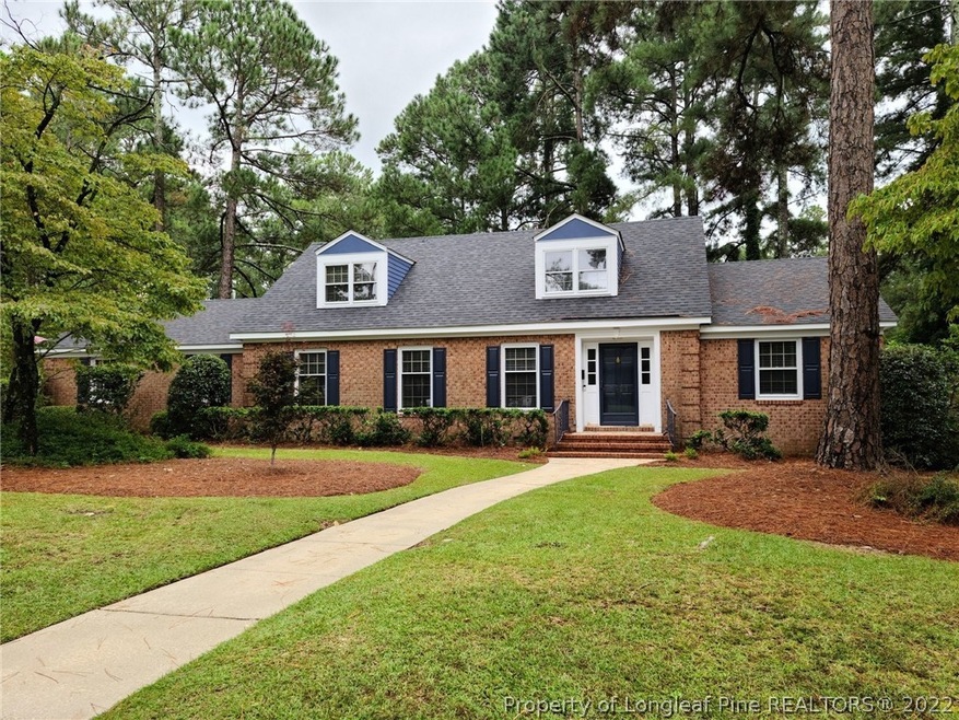 2821 Millbrook Rd, Fayetteville, NC 28303 - photo 1