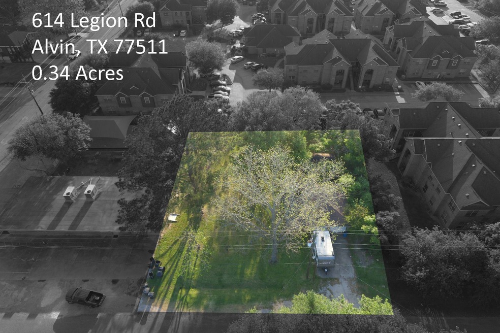 614 Legion Rd, Alvin, TX 77511 - photo 1