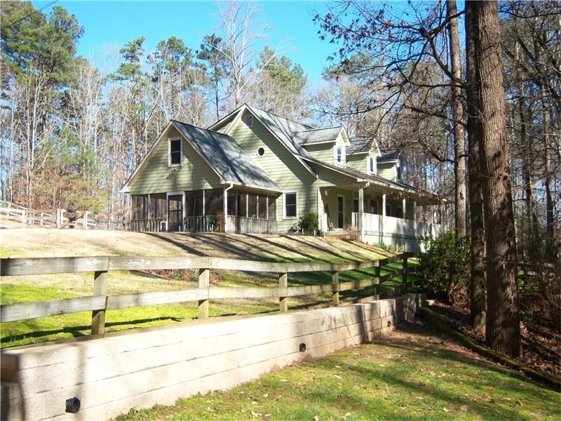 225 Twin Lakes Dr, Canton, GA 30115 - photo 1