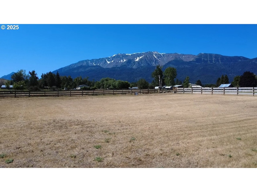 0 E Fifth St unit 768527417, Joseph, OR 97846 - photo 1