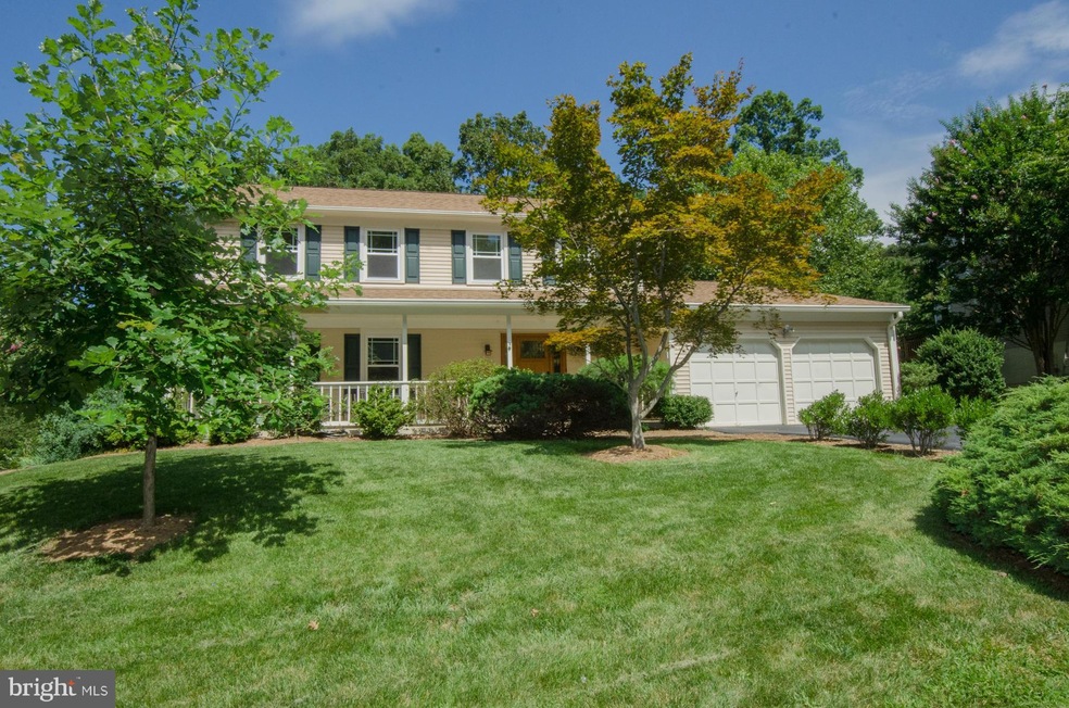 13 Peach Leaf Ct, North Potomac, MD 20878 - photo 1