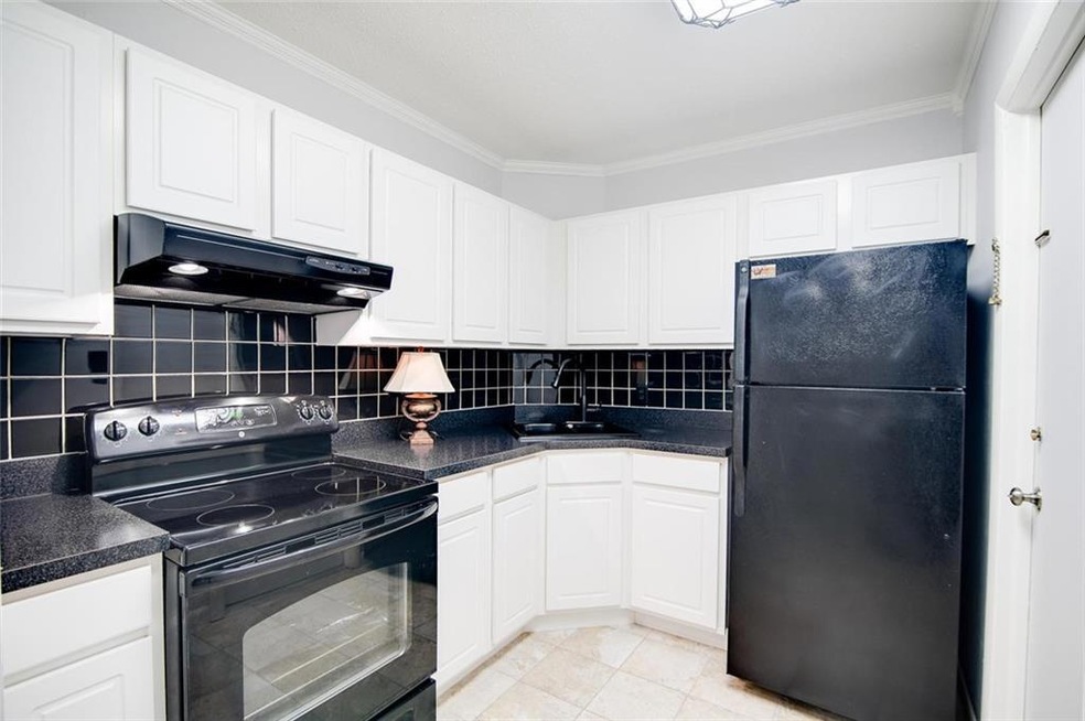 639 W Oakland Park Blvd unit 218-D, Wilton Manors, FL 33311 - photo 1