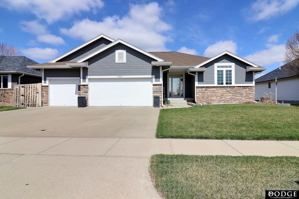 Sold $490,000