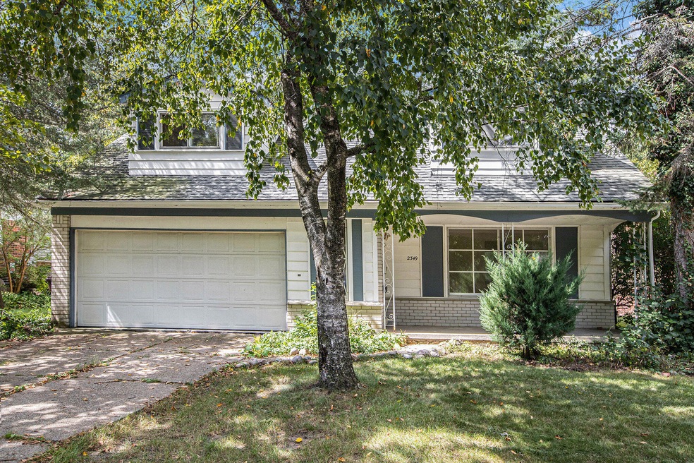 2349 Georgetown Blvd, Ann Arbor, MI 48105 - photo 1