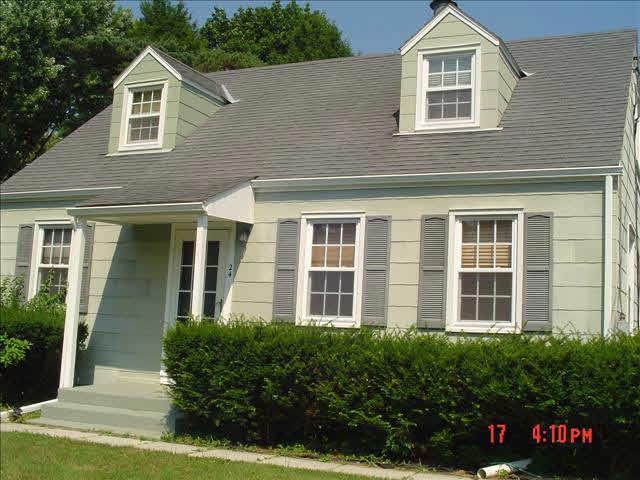 24 Kinderhook Dr unit 1, Poughkeepsie, NY 12603 - photo 1