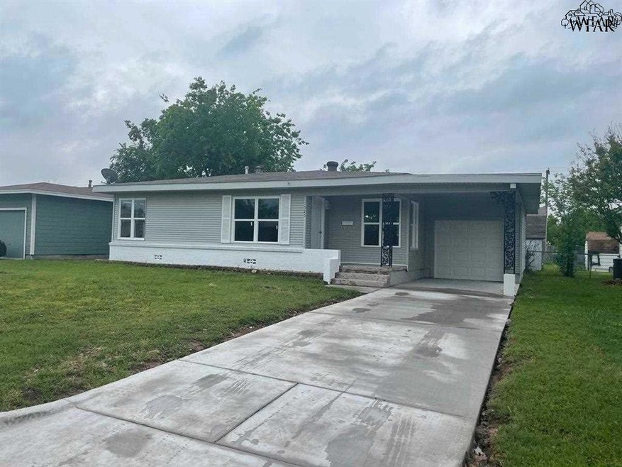 1525 Hursh Ave, Wichita Falls, TX 76302 - photo 1