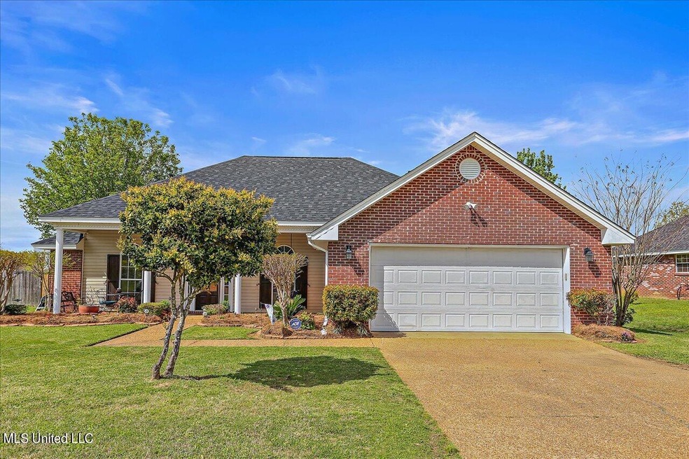 01-9919 Crooked Creek Cir