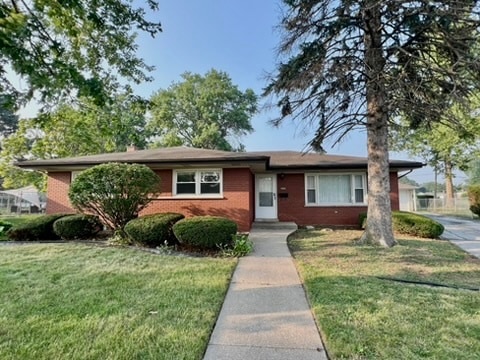 For Sale $290,000 • Co-Listing Agent