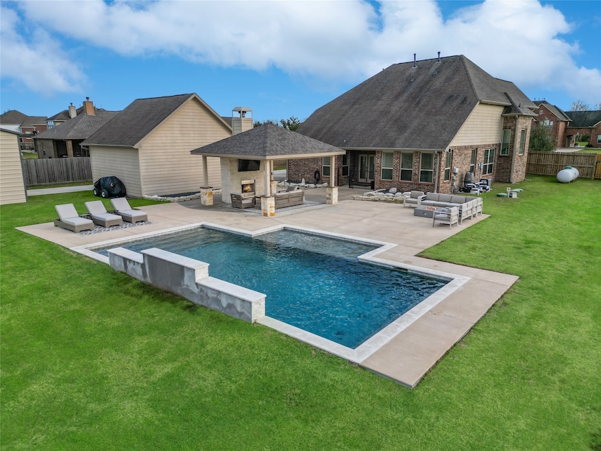 4711 Magnolia Bend Dr, Rosharon, TX 77583 - photo 1