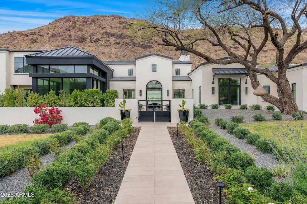 6126 E Joshua Tree Ln, Paradise Valley, AZ 85253 - photo 1