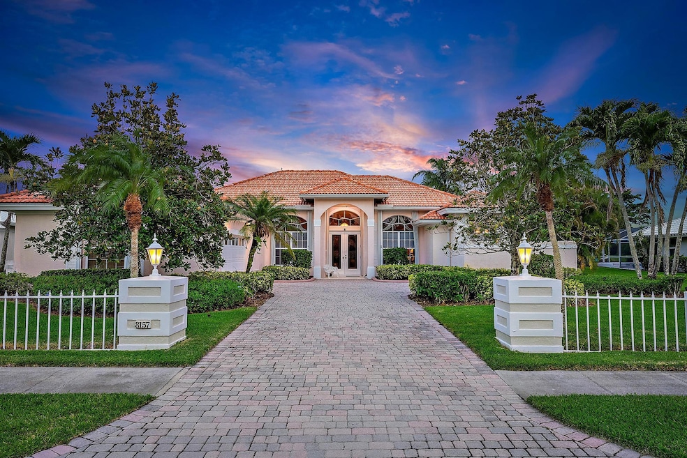 8157 SE Double Tree Dr, Hobe Sound, FL 33455 - photo 1