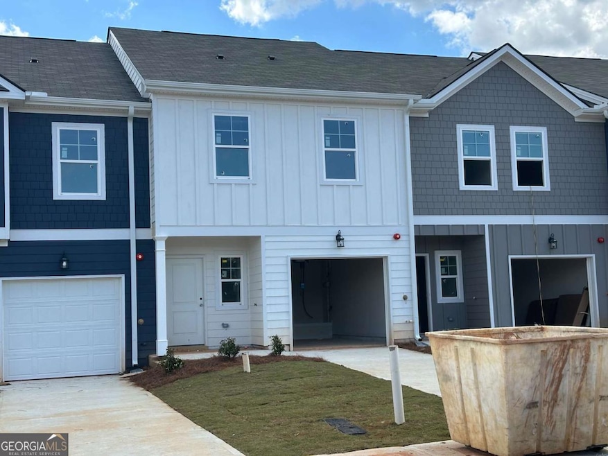 9396 Maple Grove Ln Rd unit 38, Jonesboro, GA 30238 - photo 1