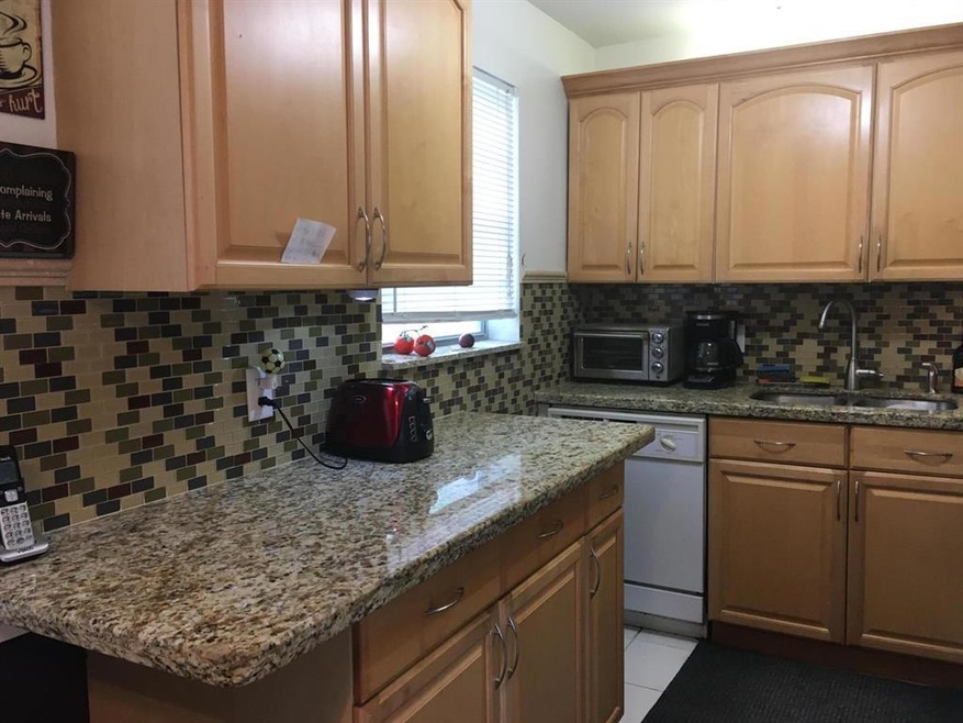 97 Windsor E, West Palm Beach, FL 33417 - photo 1