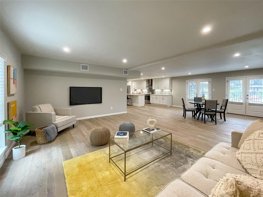 Welcome to Hyde Park Condos Unit 112!