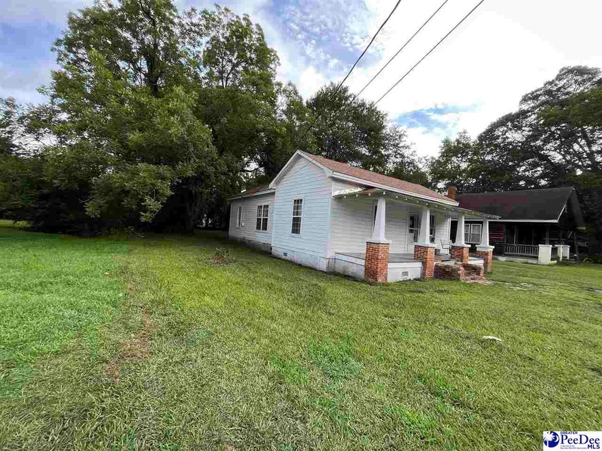 311 Dixon St, Mullins, SC 29574 MLS 20232585