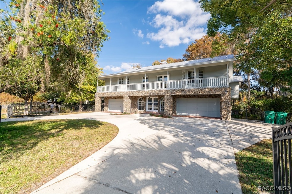 For Sale $3,600,000 • Co-Listing Agent