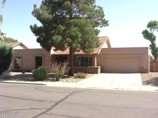2335 W Nopal Ave unit 5, Mesa, AZ 85202 - photo 1