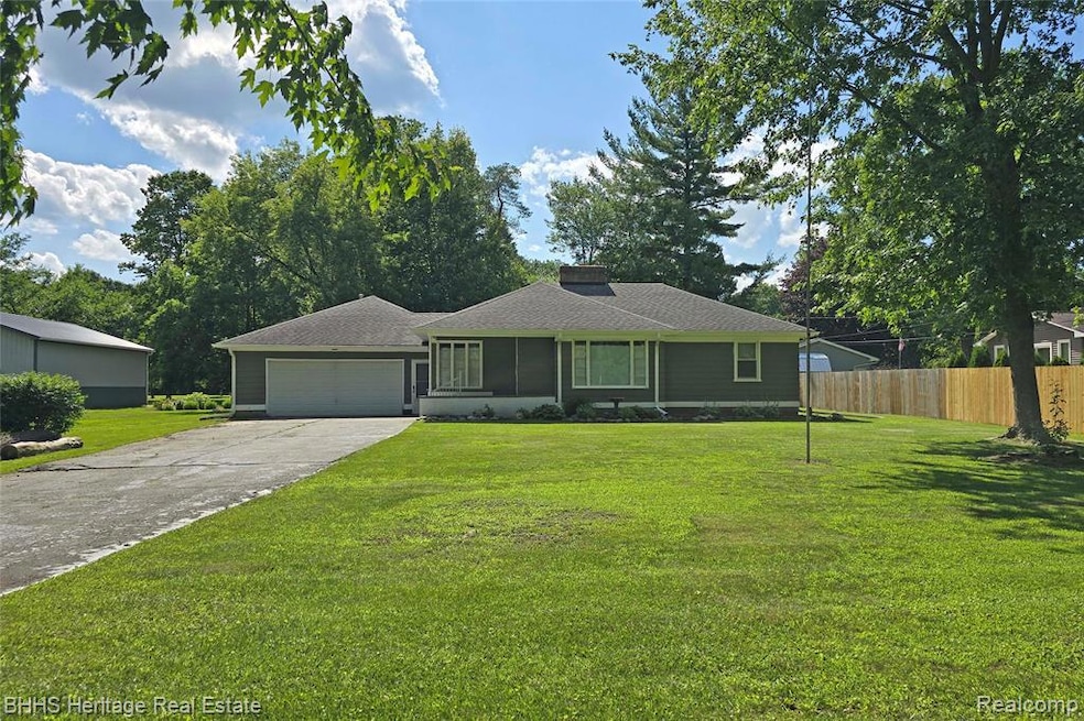 11269 N Jennings Rd, Clio, MI 48420 - photo 1