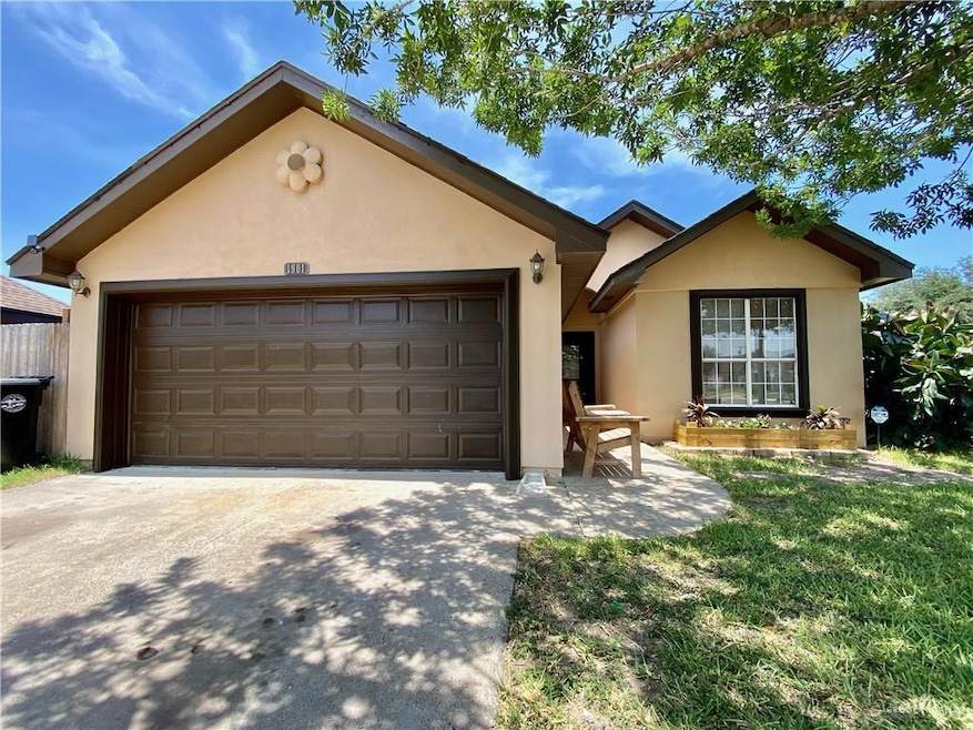 1901 W Mimosa Dr, Weslaco, TX 78596 - photo 1