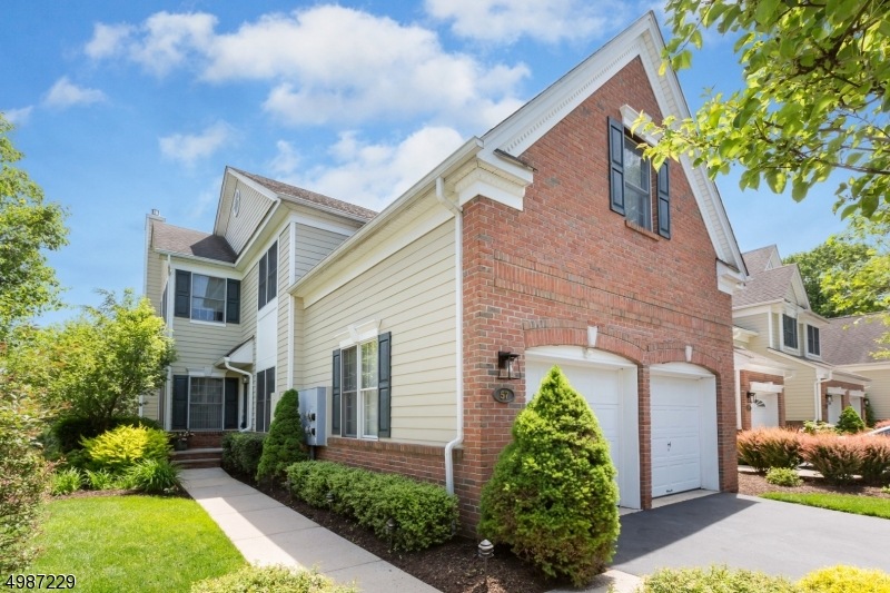 57 Chestnut Ct, Cedar Grove, NJ 07009 - photo 1