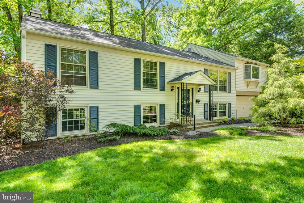 1605 Earlham Ave, Crofton, MD 21114 - photo 1