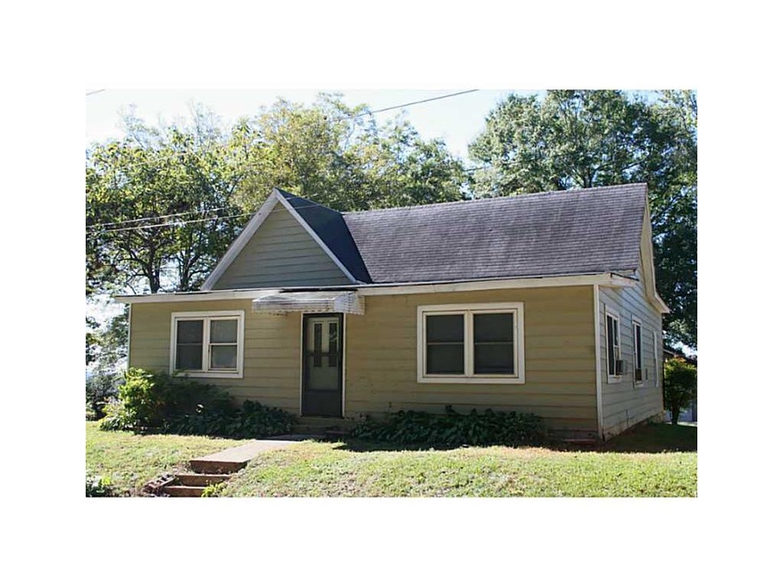 365 Smokey Rd, Buford, GA 30518 - photo 1