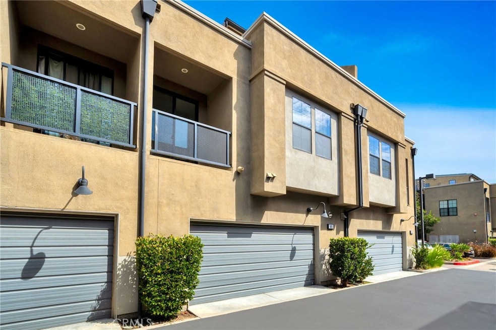 For Sale $849,900 • Co-Listing Agent