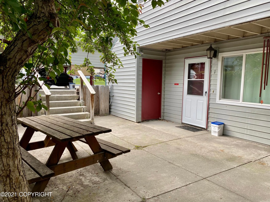 7061 Weimer Rd. #1