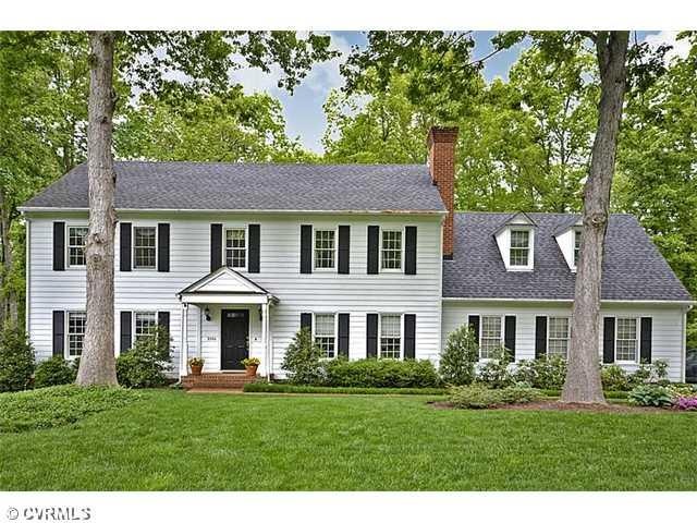 Exterior Front - Liquid Siding *Newer Roof *Owners