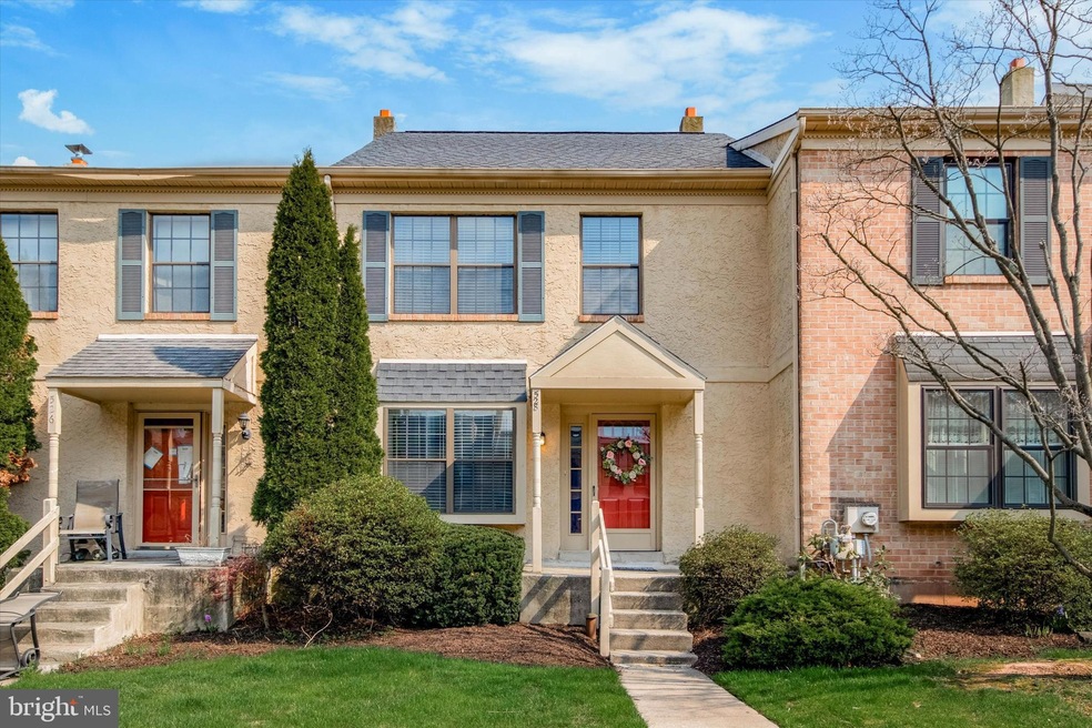 528 Canterbury Rd, Norristown, PA 19403 - photo 1