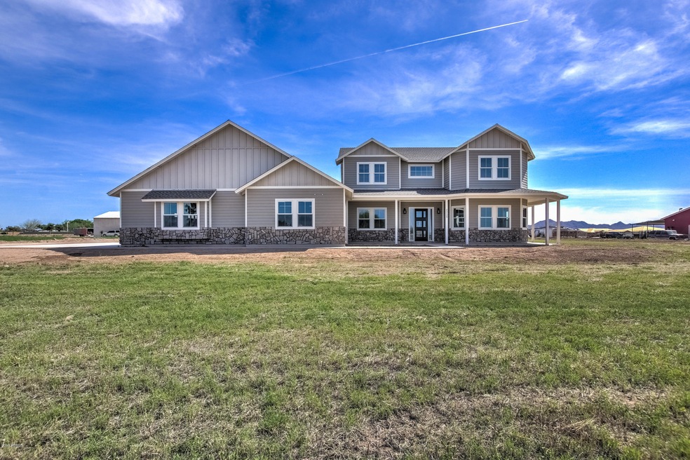 23129 E Munoz St, Queen Creek, AZ 85142 - photo 1